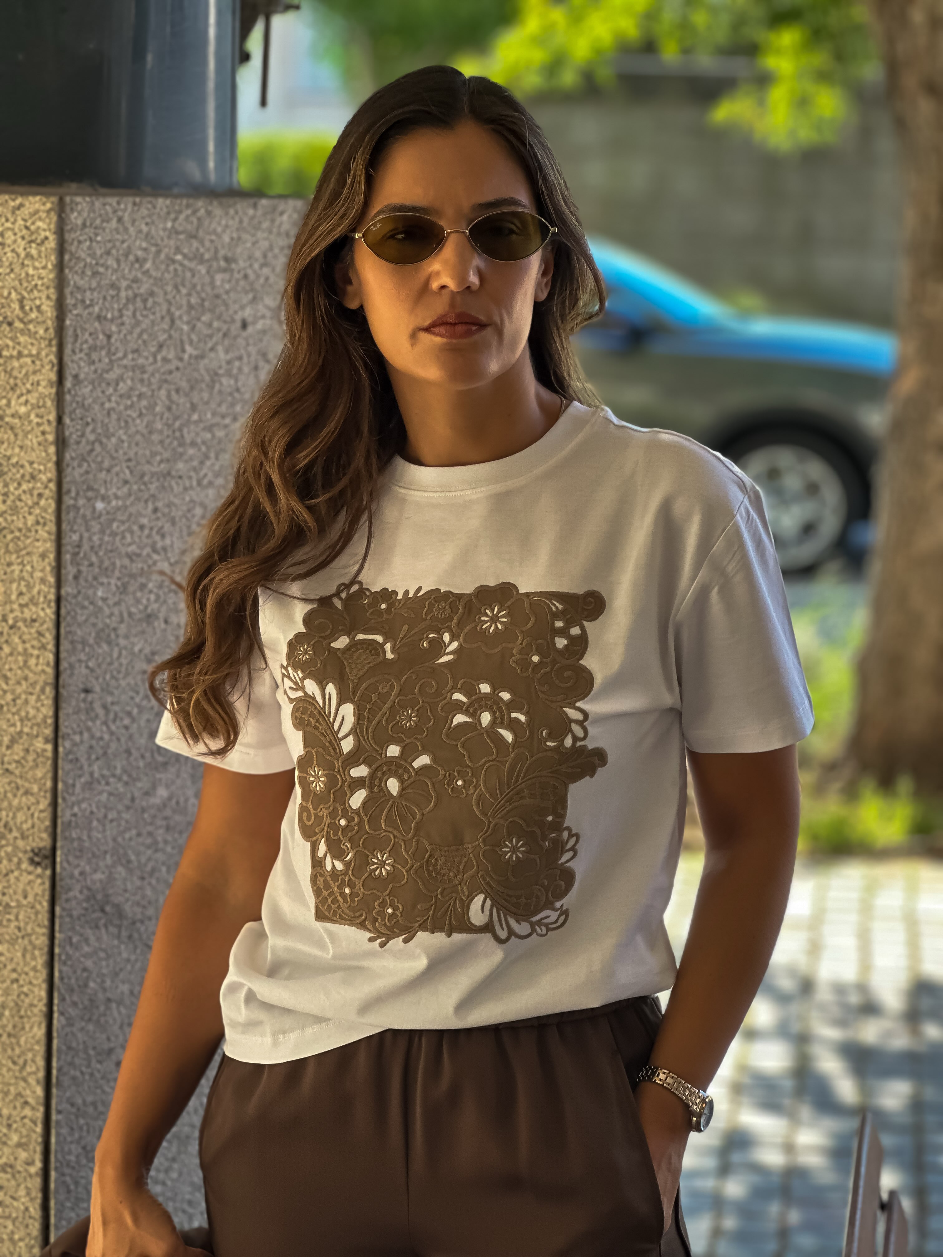 T-Shirt com bordado