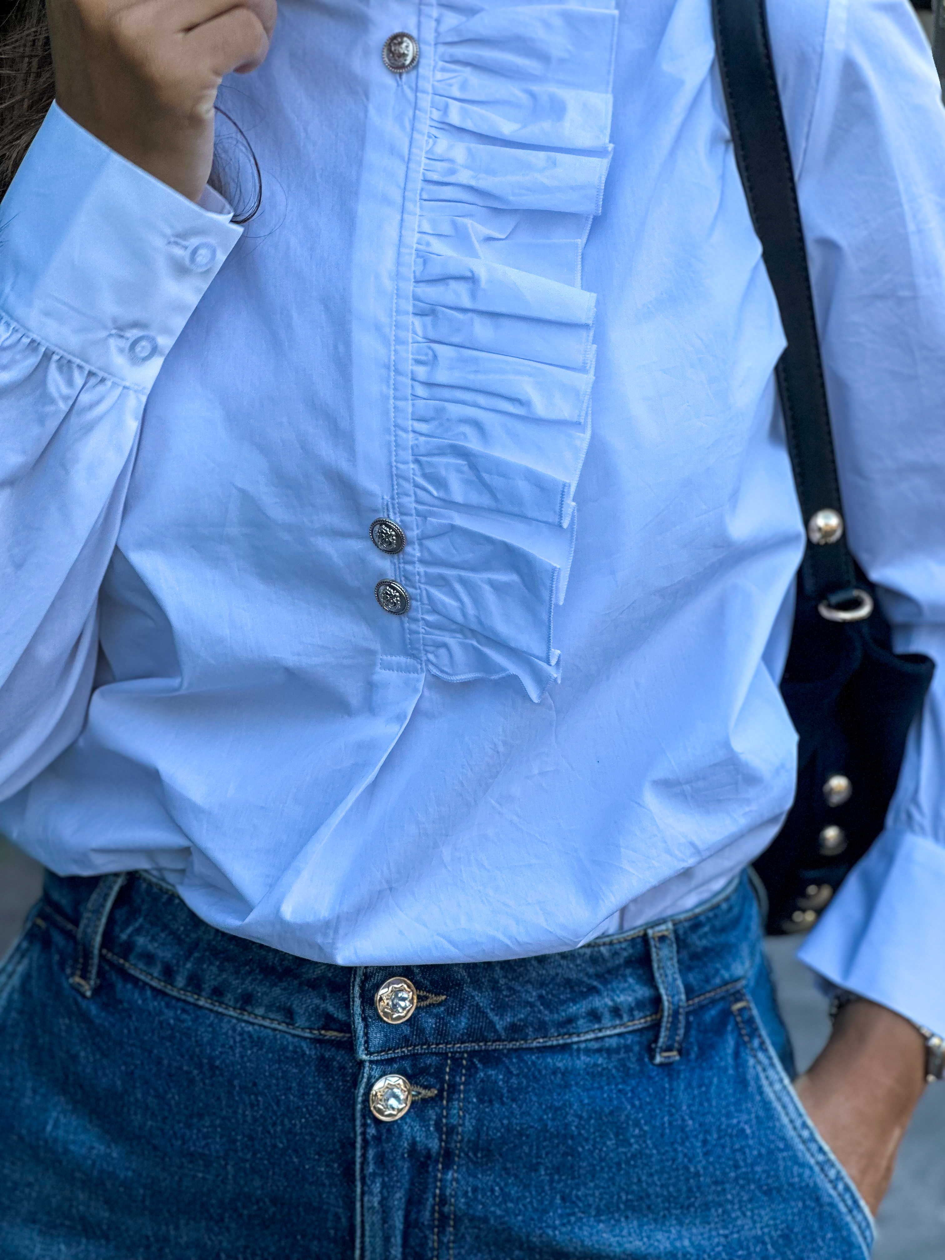 Camisa com folho