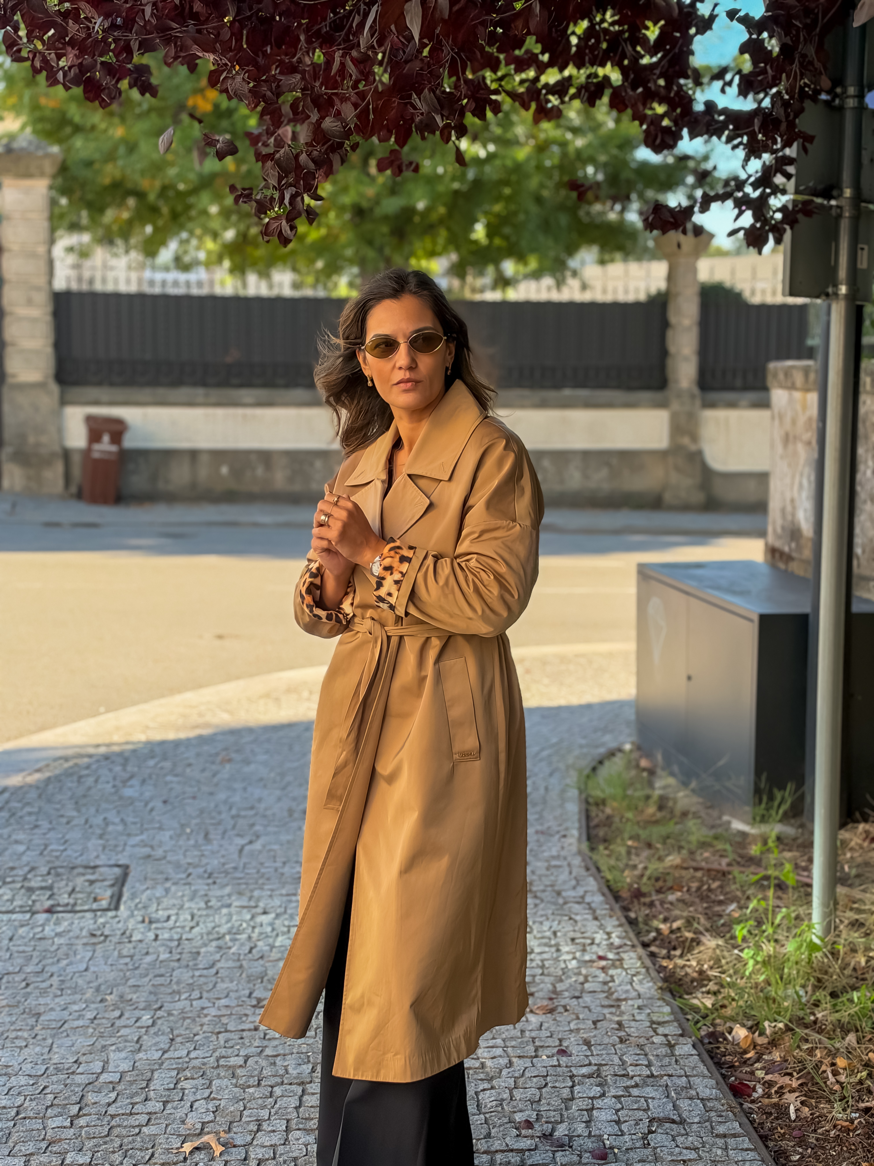Gabardina com forro leopardo